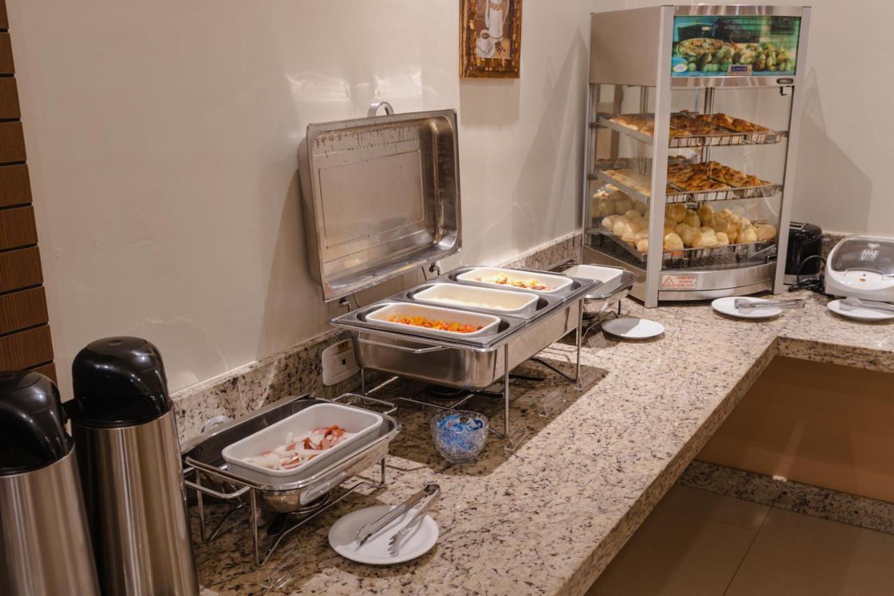 Hotel Caiuá Umuarama Kültér fotó