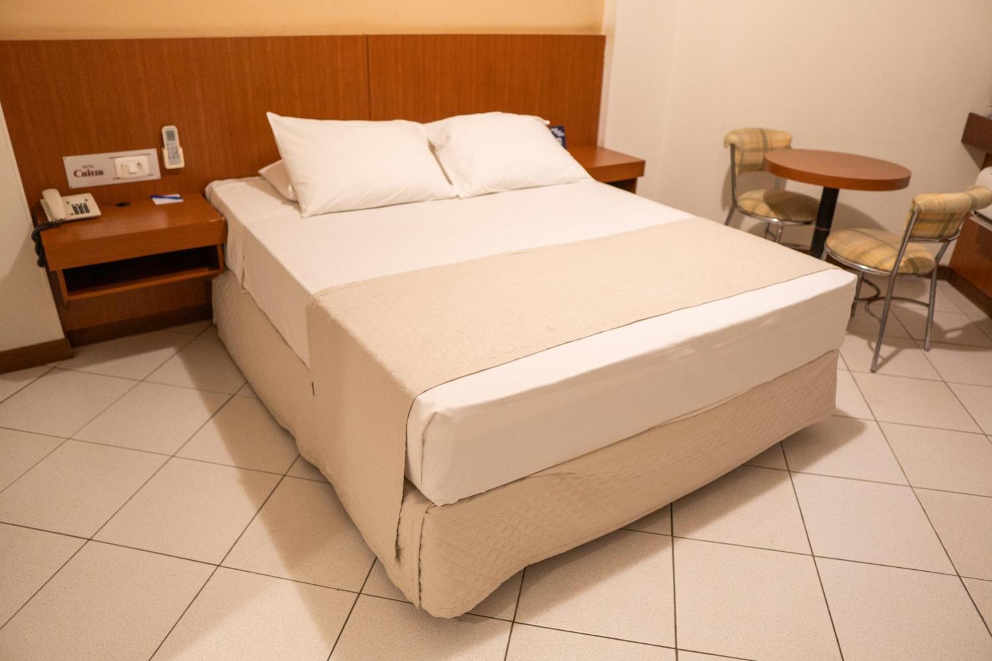 Hotel Caiuá Umuarama Kültér fotó