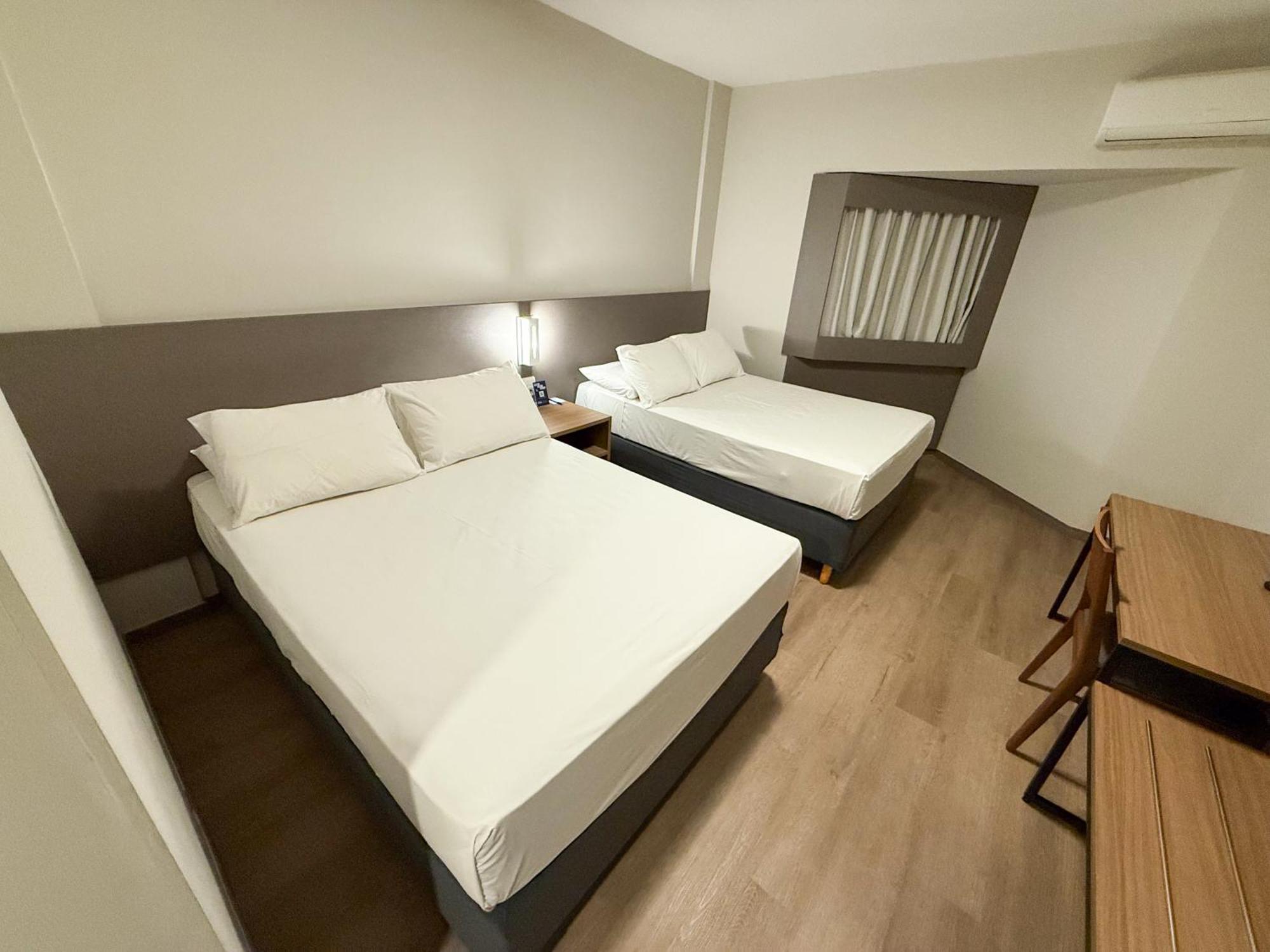 Hotel Caiuá Umuarama Kültér fotó