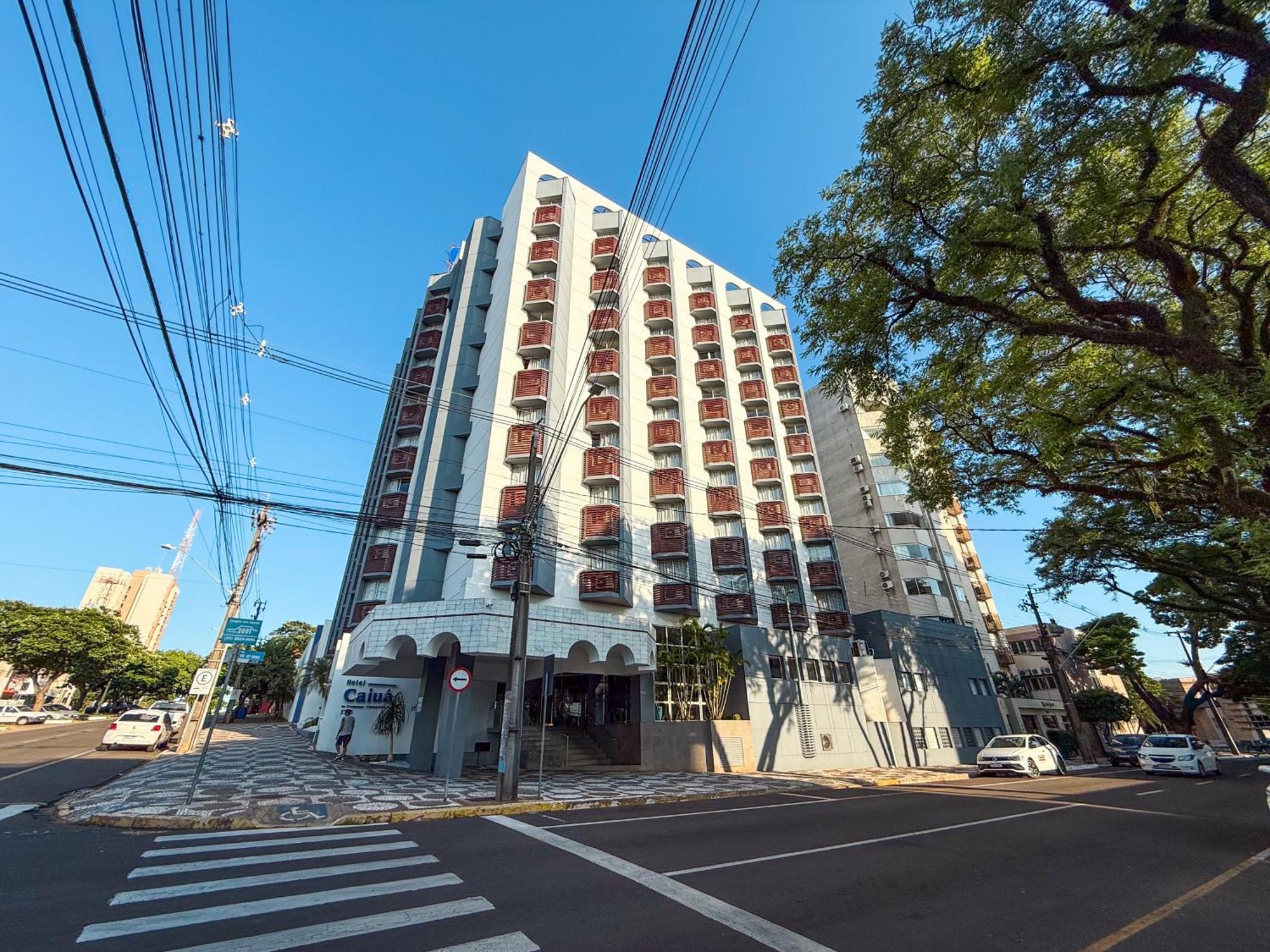 Hotel Caiuá Umuarama Kültér fotó